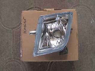 C14551680B Mazda faro antiniebla izquierdo / derecho