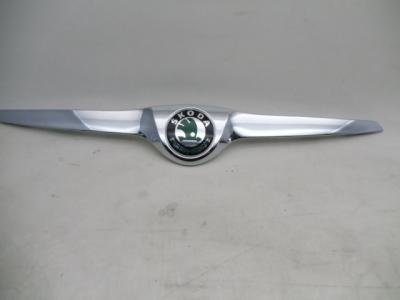  Moldura de capó para Skoda Rapid NH3, NK3, NK6