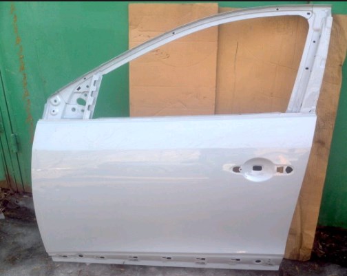  Puerta delantera izquierda para Renault Fluence L3