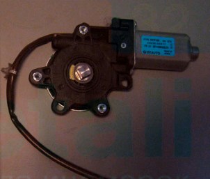  Motor eléctrico, elevalunas, puerta delantera izquierda para Nissan Almera B10RS