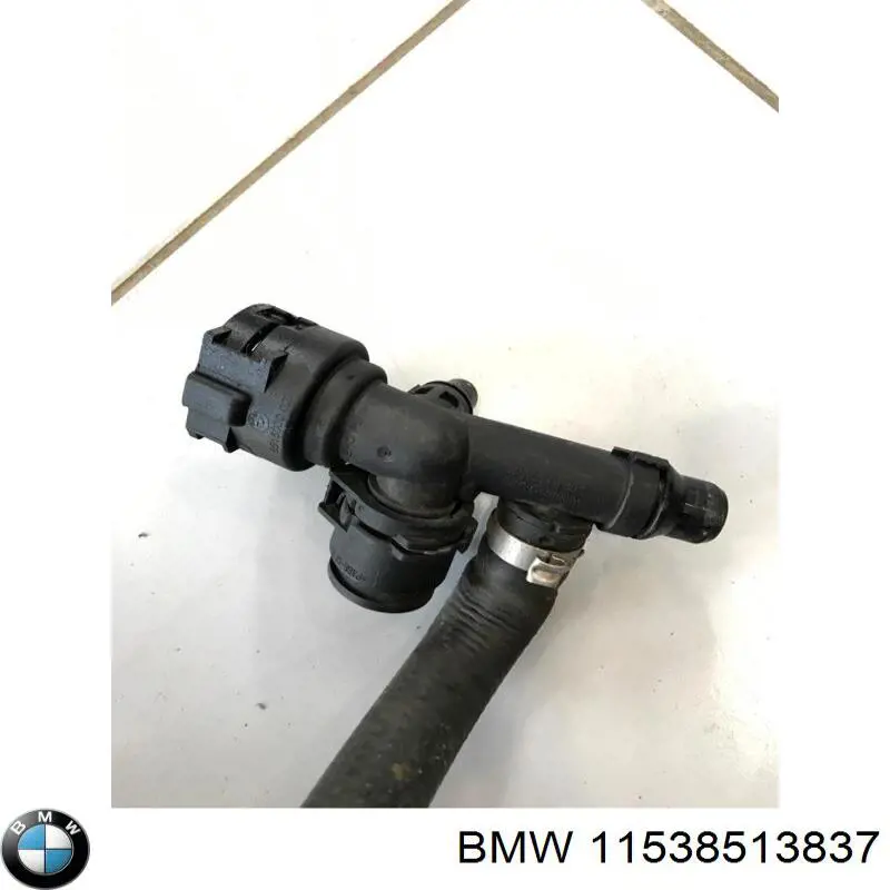 11538513837 BMW tubería de radiador arriba