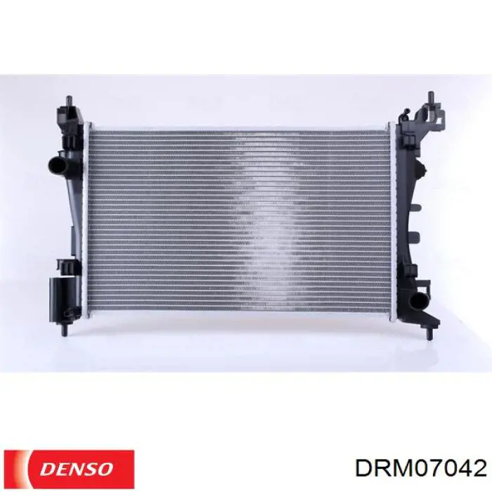 DRM07042 Denso radiador refrigeración del motor