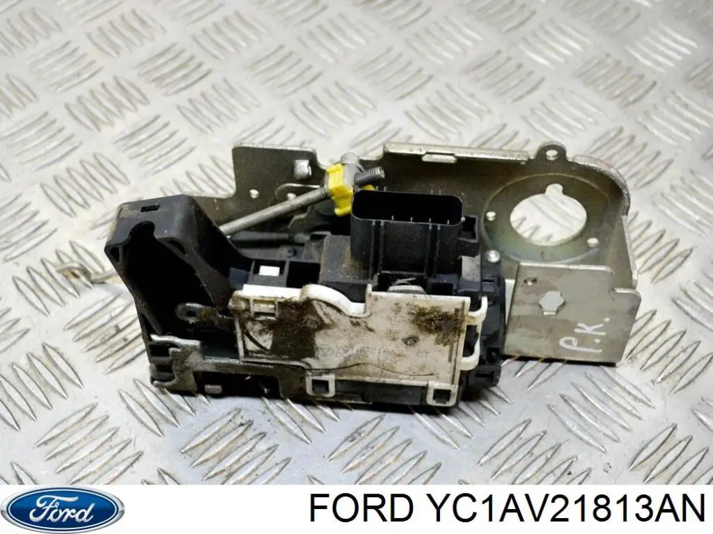 4119500 Ford cerradura de puerta delantera izquierda