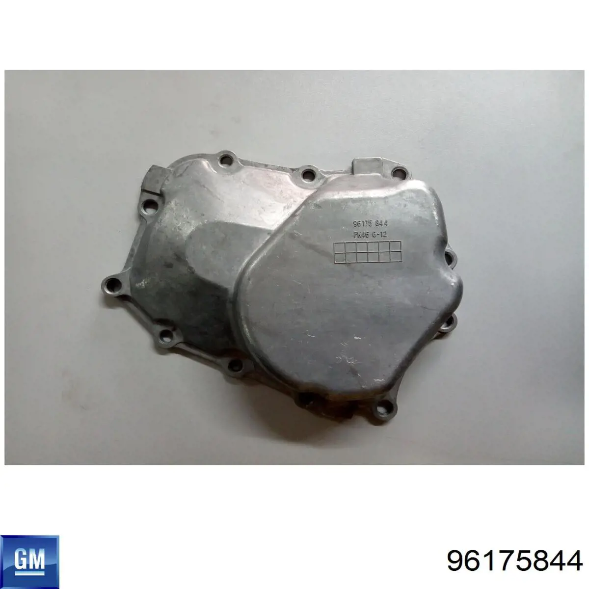 96175844 General Motors tapa trasera caja de cambios