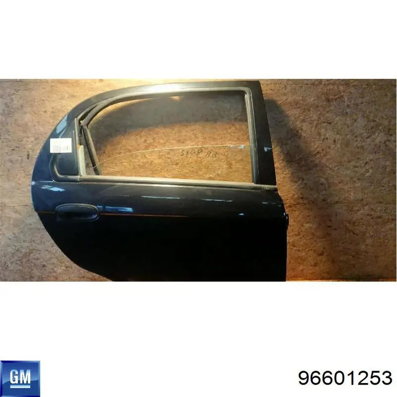  Puerta trasera derecha para Chevrolet Spark (Matiz) M200, M250