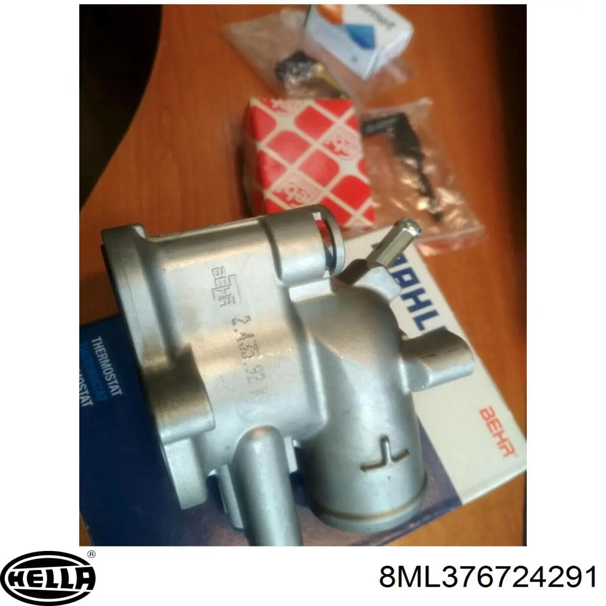 8ML376724291 HELLA radiador de aire de admisión