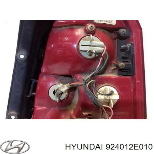 924012E010 Hyundai/Kia piloto posterior izquierdo