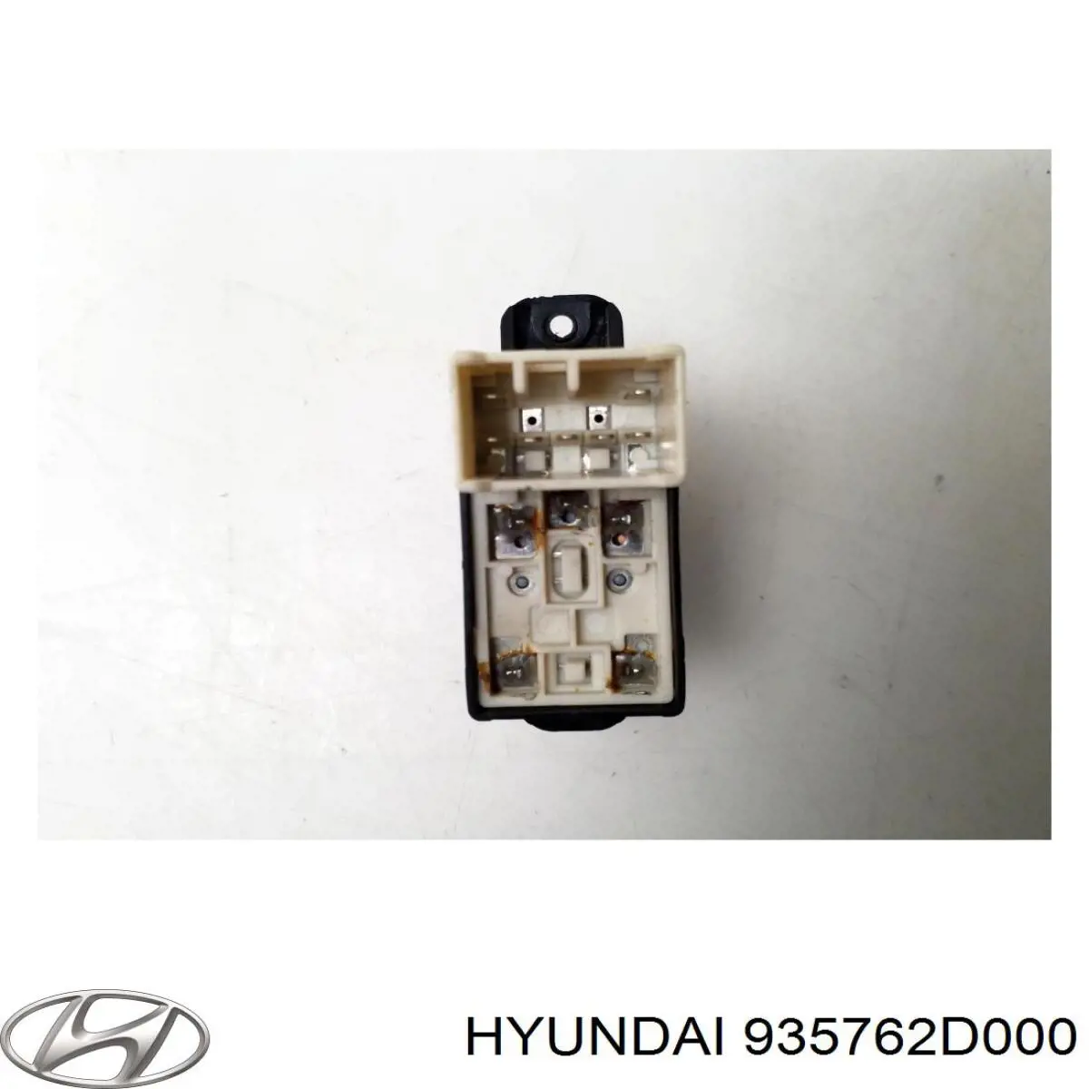 935762D000 Hyundai/Kia 