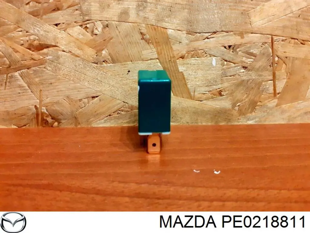 PE0218811 Mazda 