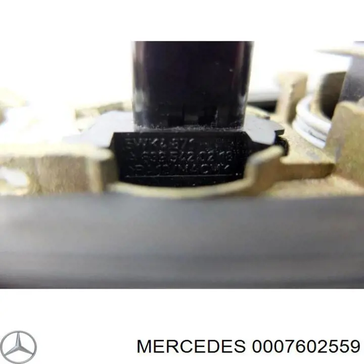 0007602559 Mercedes 