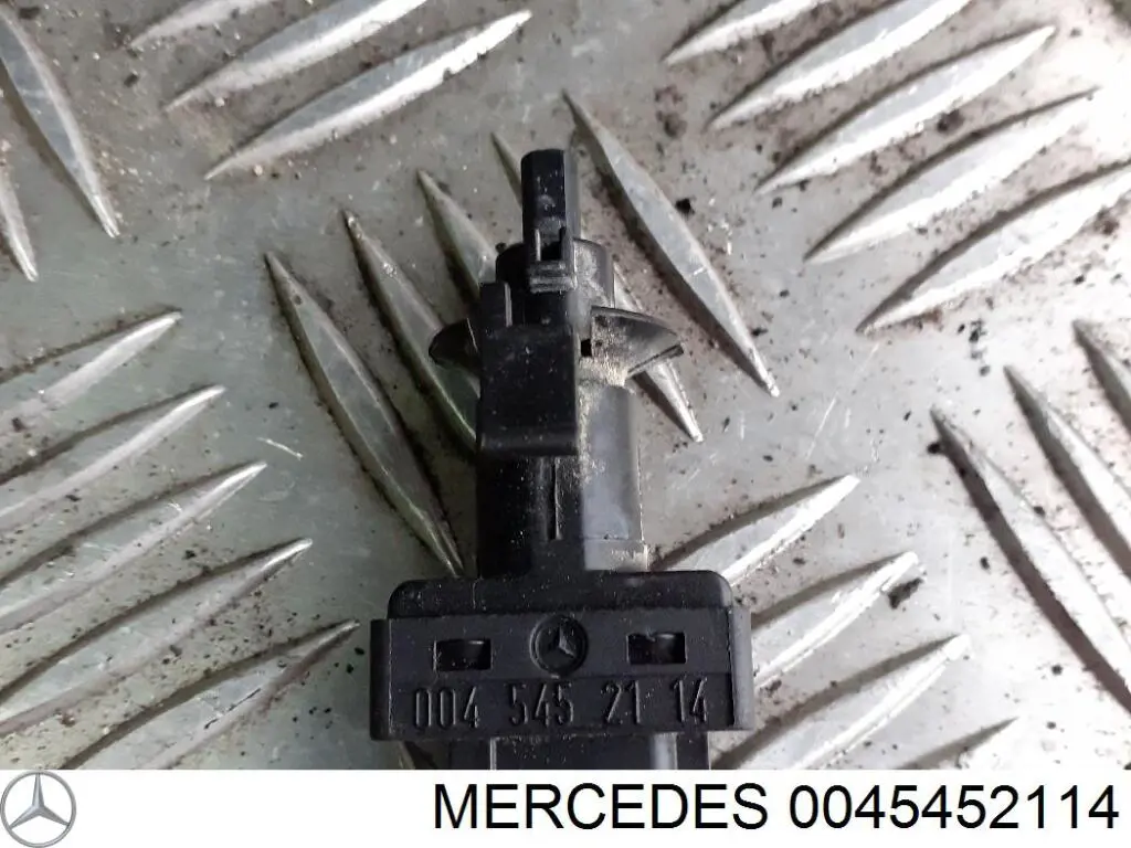 0045452114 Mercedes interruptor de embrague