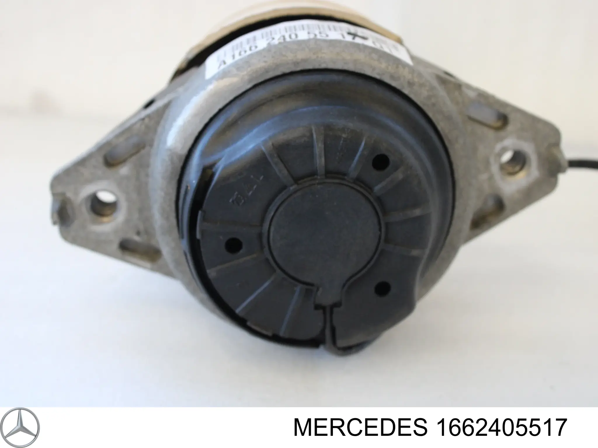 1662405517 Mercedes soporte de motor derecho