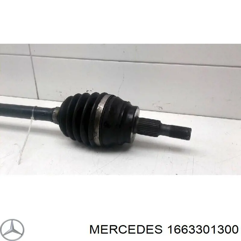 1663301300 Mercedes árbol de transmisión delantero derecho