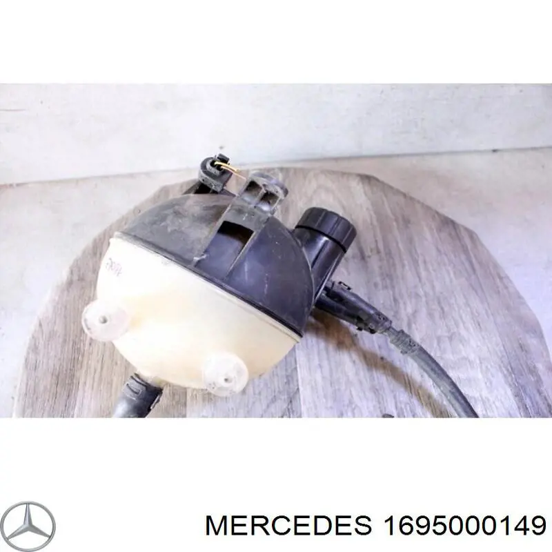 1695000149 Mercedes botella de refrigeración