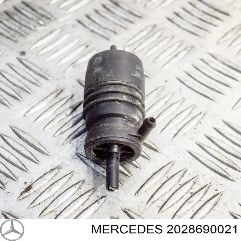 2028690021 Mercedes bomba de limpiaparabrisas delantera