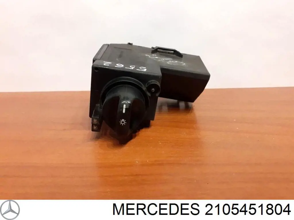 2105451804 Mercedes interruptor de faros para "torpedo"