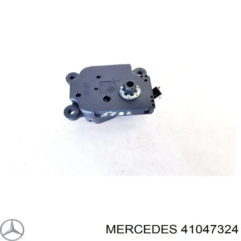 41047324 Mercedes 