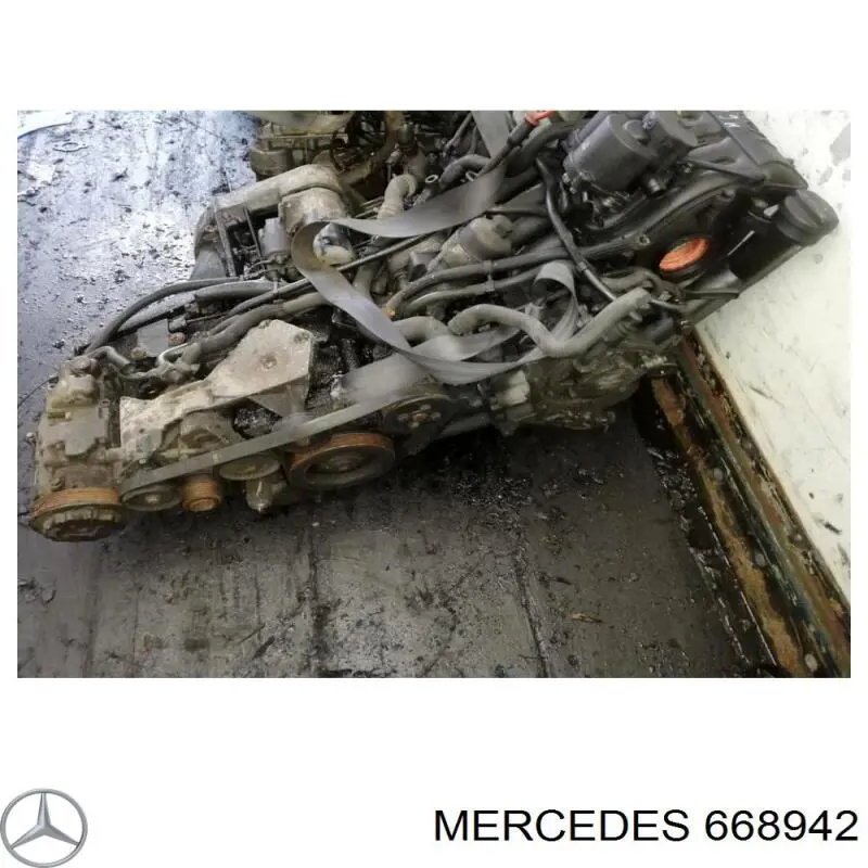 668942 Mercedes 