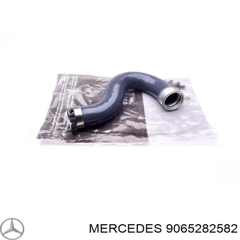 9065282582 Mercedes tubo flexible de aire de sobrealimentación izquierdo