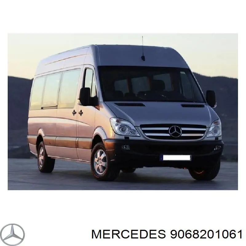 9068201061 Mercedes faro derecho