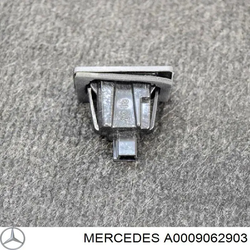  Piloto de matrícula para Mercedes GLC X253