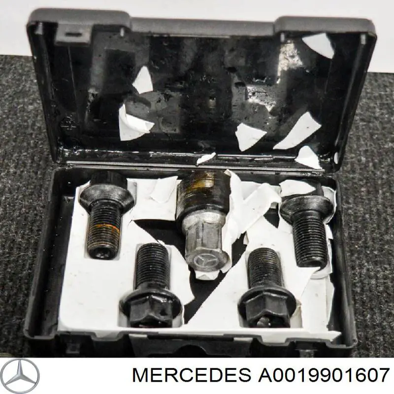 A0019901607 Mercedes tornillo de rueda