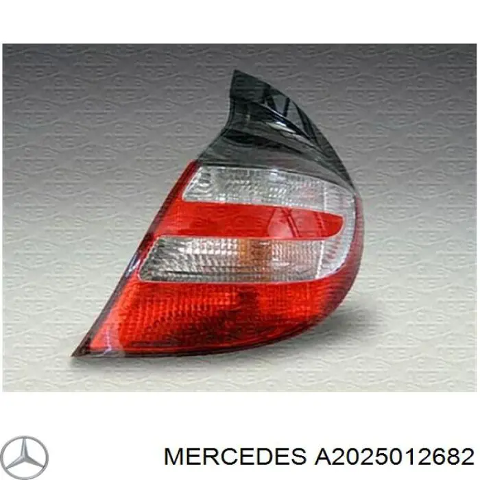 A202501268264 Mercedes tubería de radiador arriba