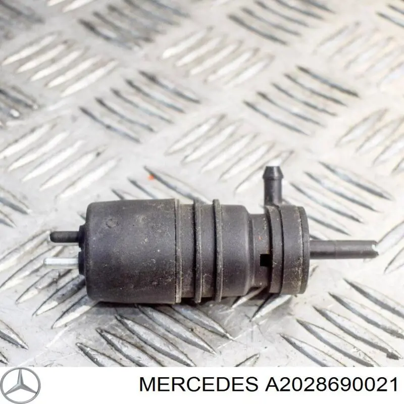 A2028690021 Mercedes bomba de limpiaparabrisas delantera