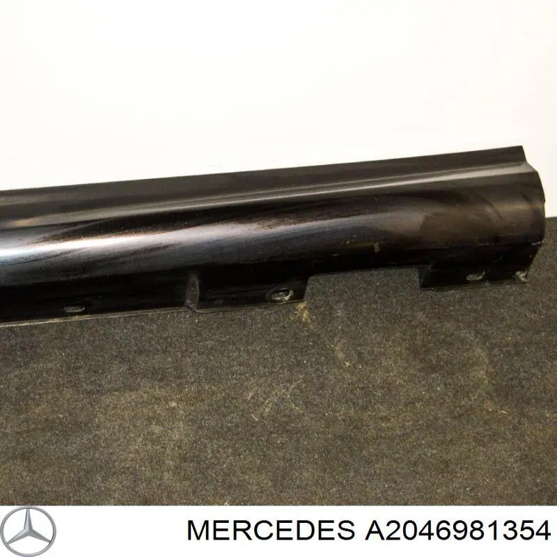 A2046981354 Mercedes 