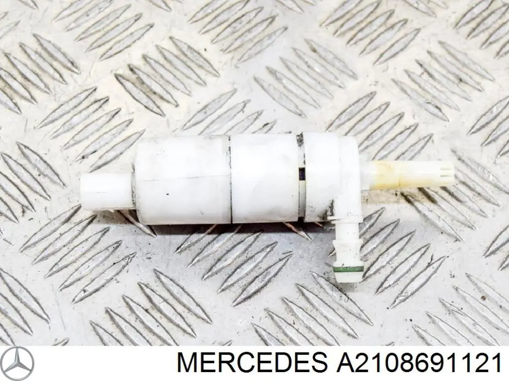 A2108691121 Mercedes bomba lavafaros