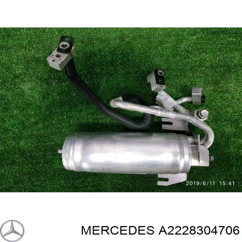 A2228304706 Mercedes 