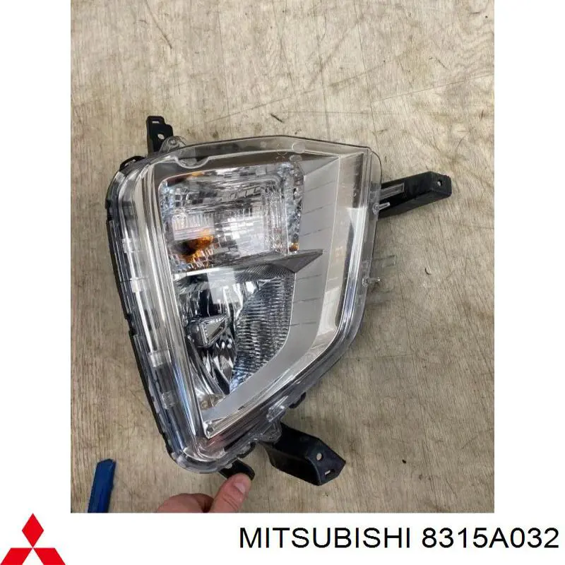  Faro antiniebla derecho para Mitsubishi Eclipse GK, GL