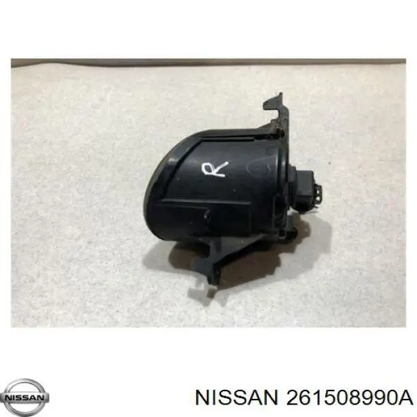 261508990A Nissan faro antiniebla derecho