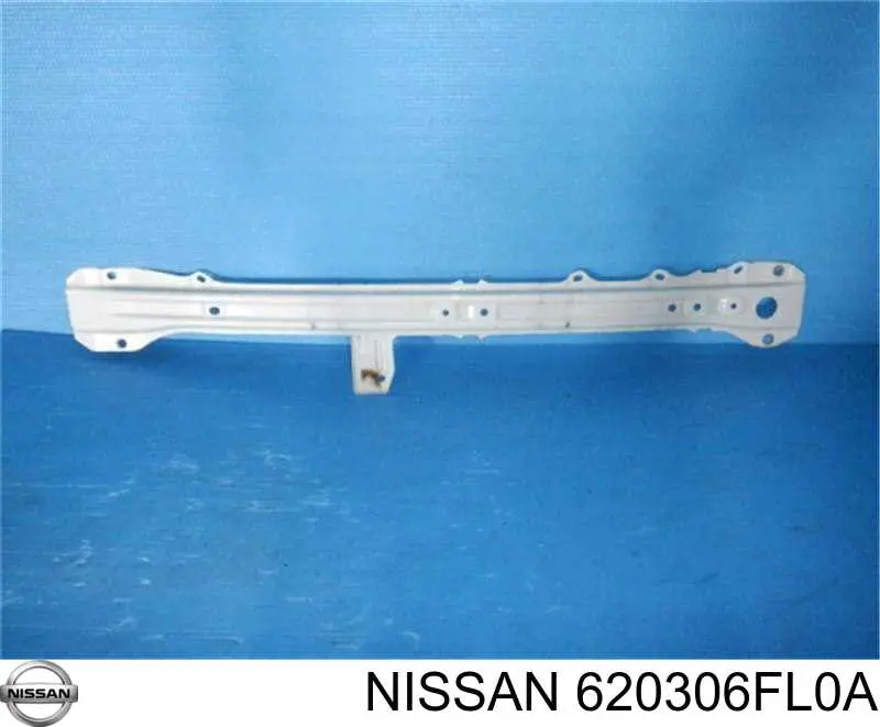 620306FL0A Nissan refuerzo parachoque delantero