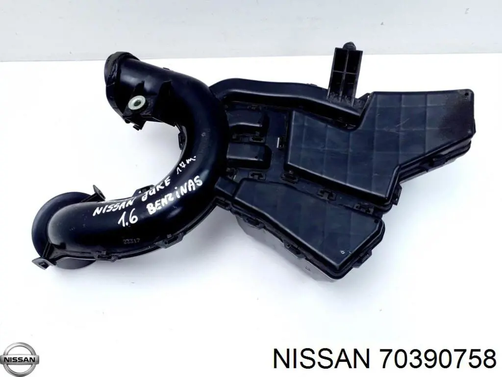 70390758 Nissan 