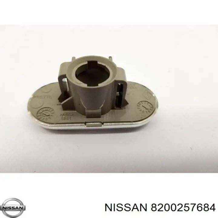 8200257684 Nissan luz intermitente guardabarros