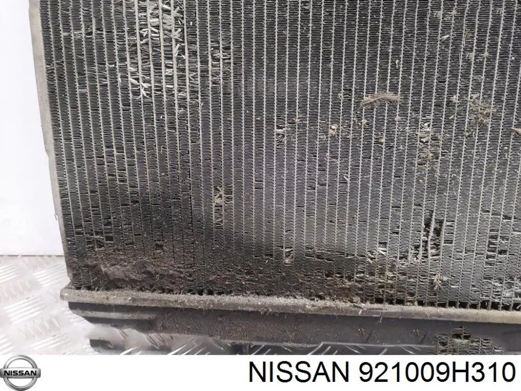 921009H310 Nissan condensador aire acondicionado