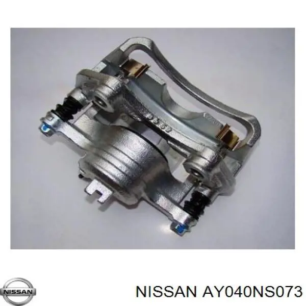 AY040NS073 Nissan pastillas de freno delanteras