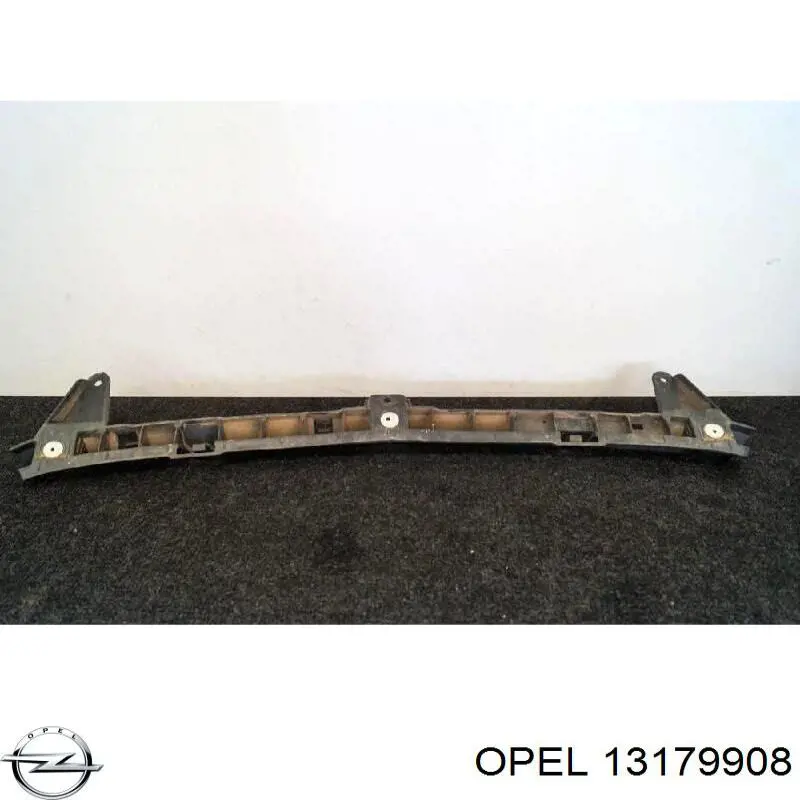 13179908 Opel soporte de guía para parachoques trasero