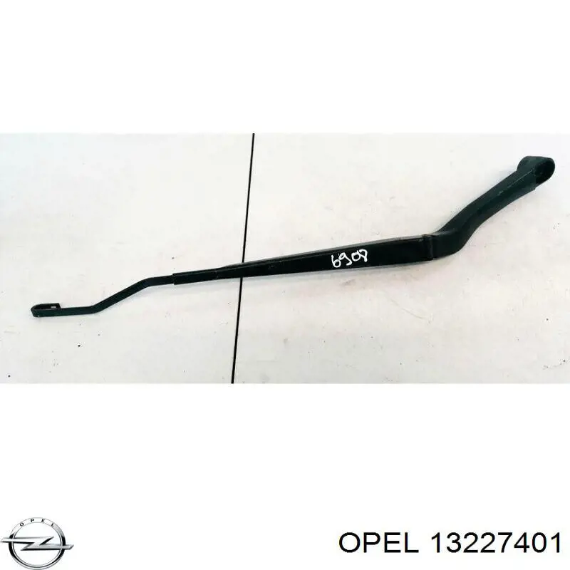  Brazo del limpiaparabrisas, lavado de parabrisas, luna delantera para Opel Insignia G09