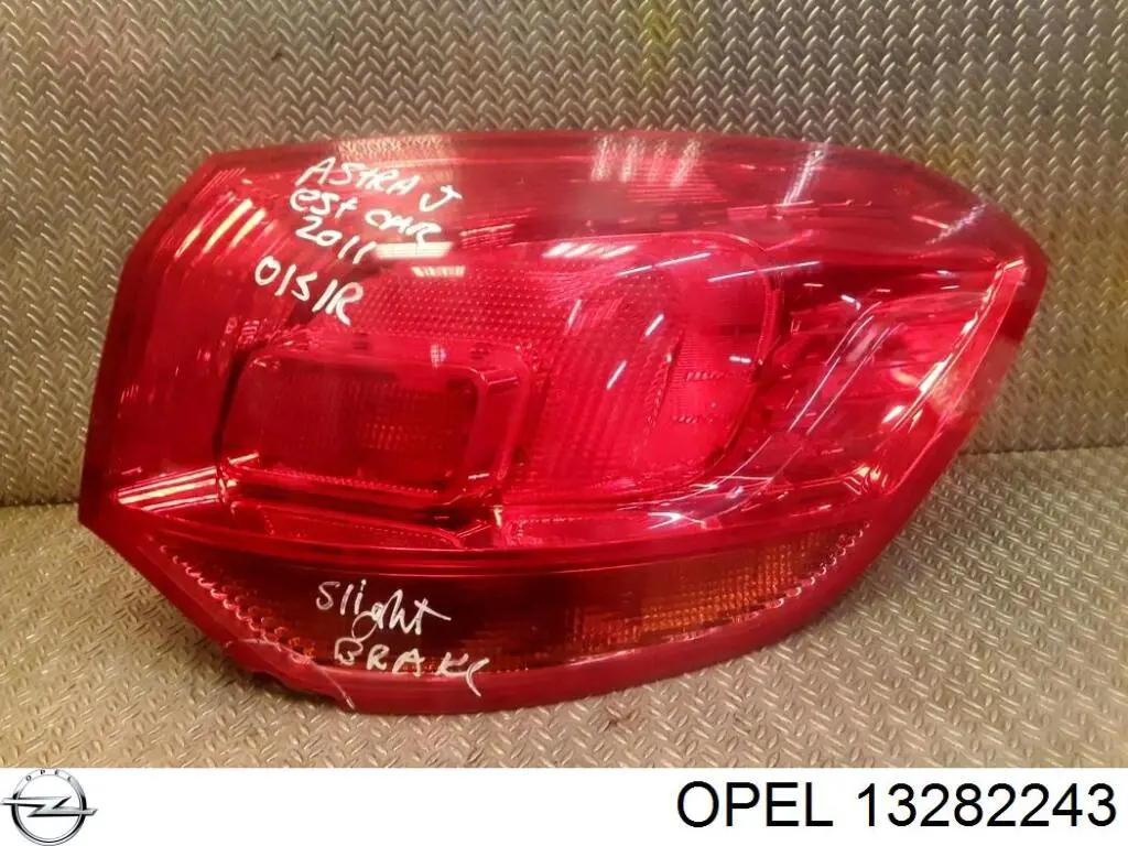 13282243 Opel piloto posterior exterior derecho