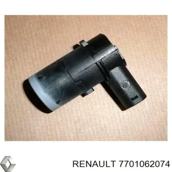 7701062074 Renault (RVI) sensor alarma de estacionamiento trasero