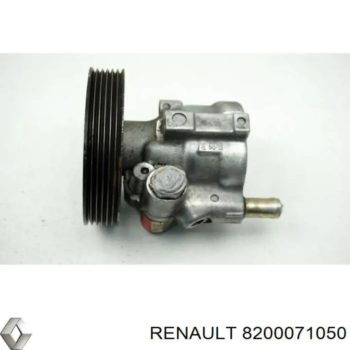 8200071050 Renault (RVI) bomba hidráulica de dirección