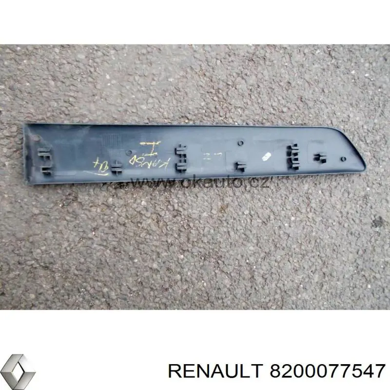  Moldura puerta trasera izquierda para Renault Kangoo KC0