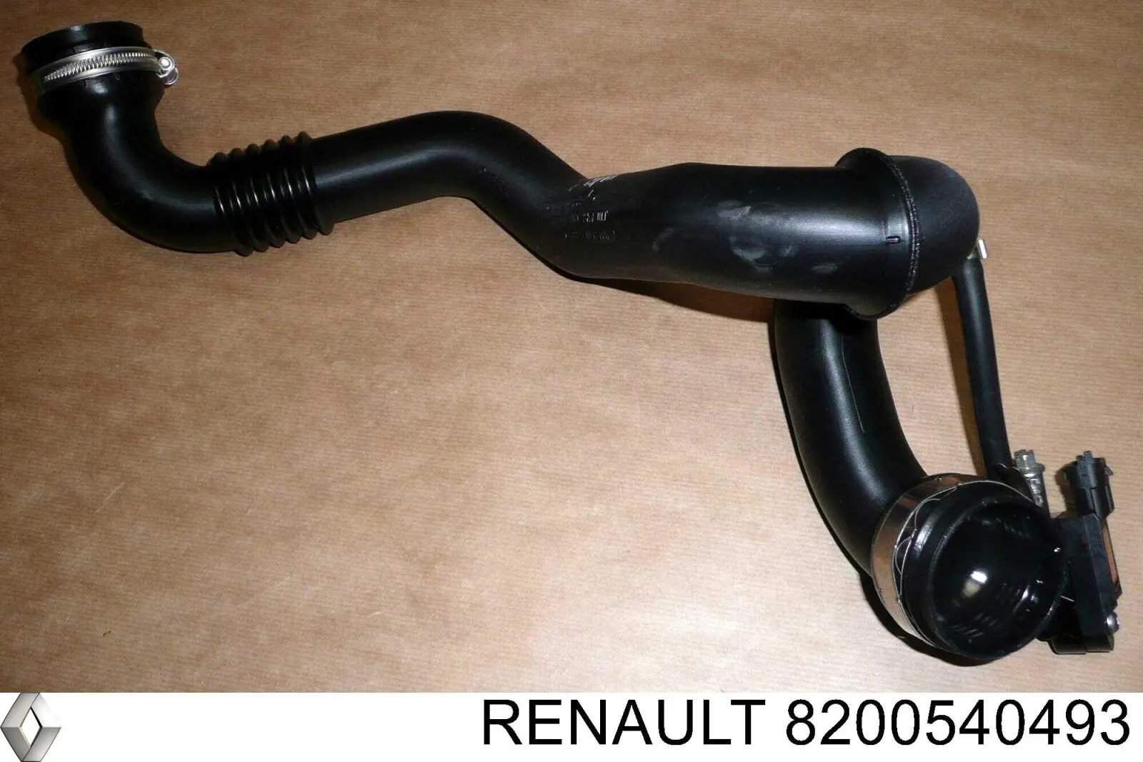 8200540493 Renault (RVI) tubo flexible de aire de sobrealimentación derecho