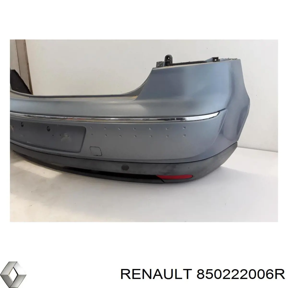 850222006R Renault (RVI) parachoques trasero