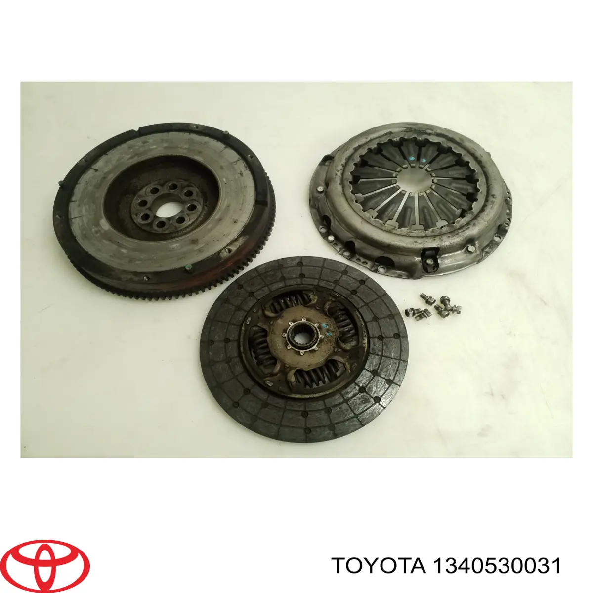 1340530031 Toyota volante motor