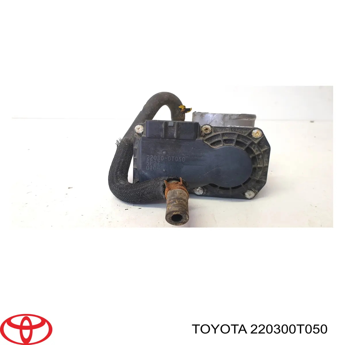 220300T050 Toyota cuerpo de mariposa completo