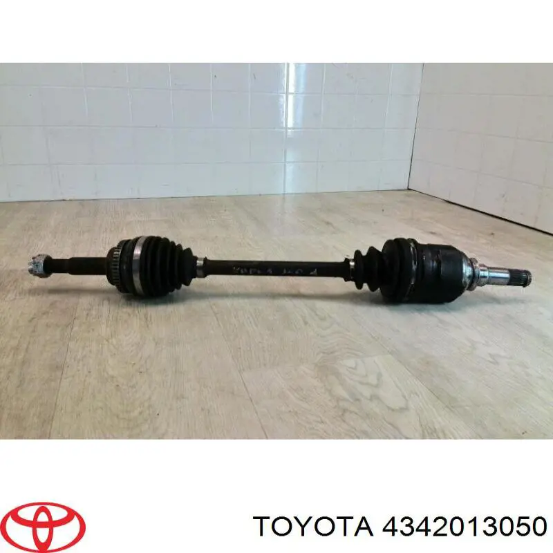 4342013050 Toyota árbol de transmisión delantero izquierdo