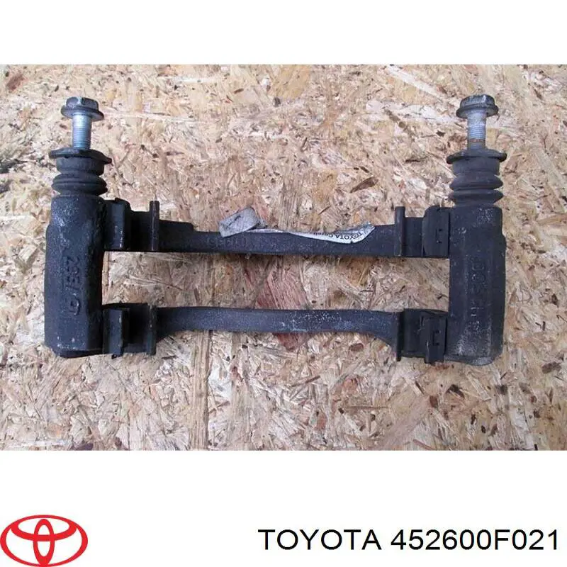 452600F021 Toyota 